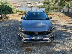 Sahibinden Fiat Egea Cross 1.4 Fire Urban 2024 Model Hatay 27.000 km Gri