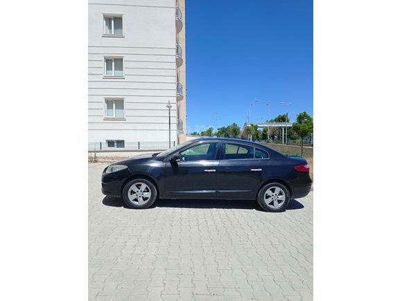 Sahibinden Renault Fluence 1.5 dCi Dynamique 2011 Model  