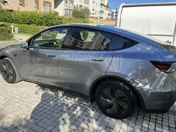 Sahibinden Tesla Model Y Standart (Juniper) 2025 Model 