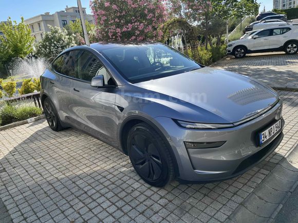 Sahibinden Tesla Model Y Standart (Juniper) 2025 Model 