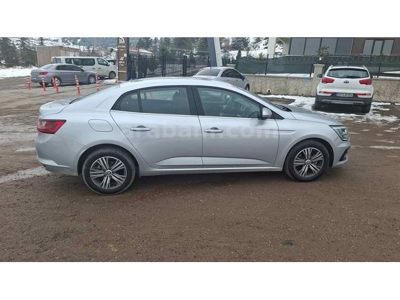 Sahibinden Renault Megane 1.3 TCe Touch 2025 Model Ankara