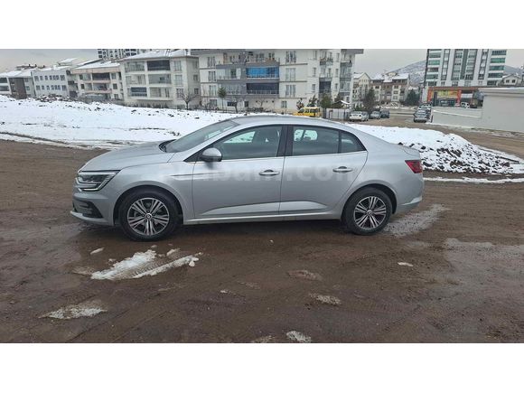 Sahibinden Renault Megane 1.3 TCe Touch 2025 Model Ankara