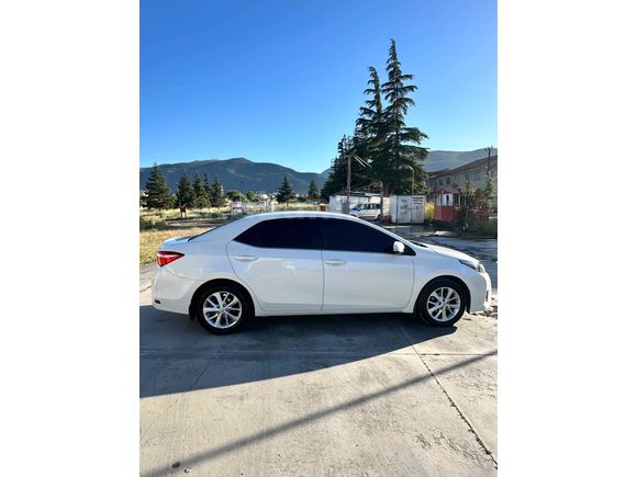 Sahibinden Toyota Corolla 1.6 Advance 2014 Model 
