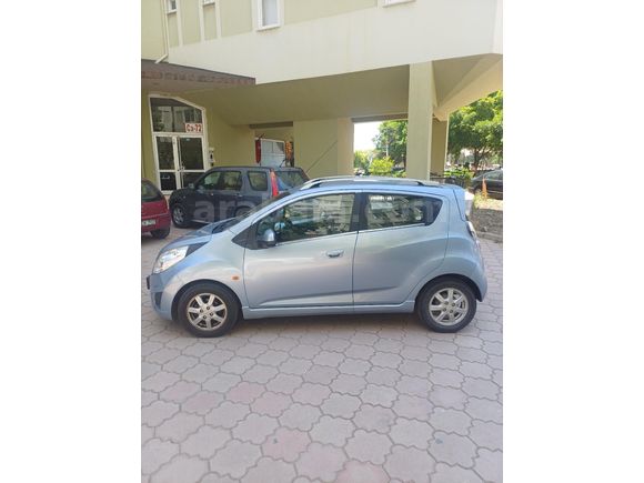 EMEKLI ASKERDEN DÜŞÜK KM DE ÇOK TEMİZ 2010 SPARK LT