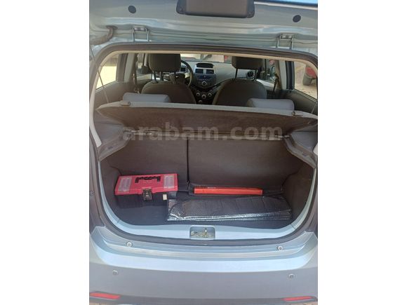 EMEKLI ASKERDEN DÜŞÜK KM DE ÇOK TEMİZ 2010 SPARK LT