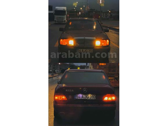 OTOMATİK VİTES- Benz 200 E BORDO 1988 Model 