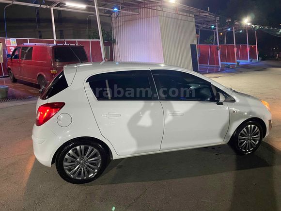 Sahibinden Opel Corsa 1.4 Twinport Active 2013 Model 