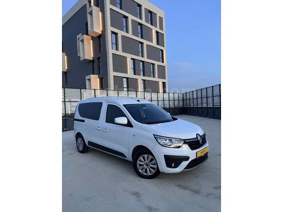 2022 RENAULT EXPRESS / 29.000 KM / ÇİFT SÜRGÜ / HATASIZ