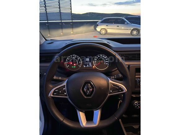 2022 RENAULT EXPRESS / 29.000 KM / ÇİFT SÜRGÜ / HATASIZ