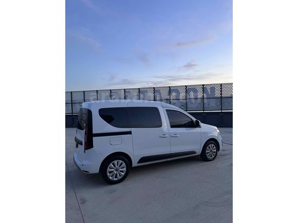 2022 RENAULT EXPRESS / 29.000 KM / ÇİFT SÜRGÜ / HATASIZ