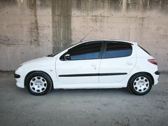 Sahibinden Peugeot 206 1.4 HDi X-line 2002 Model