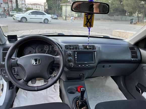 Sahibinden Honda Civic 1.6i VTEC LS 2003 Model 