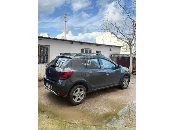 Sahibinden Dacia Sandero 1.5 dCi Stepway 2017 Model İzmir
