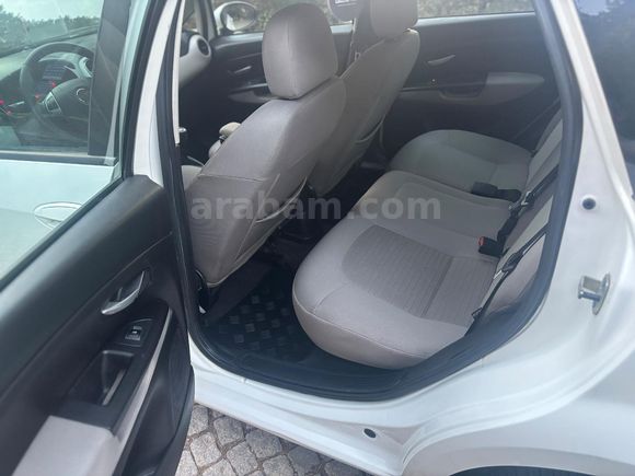 2013  LİNEA 1.3 MULTİJET URBAN 217.000 KM