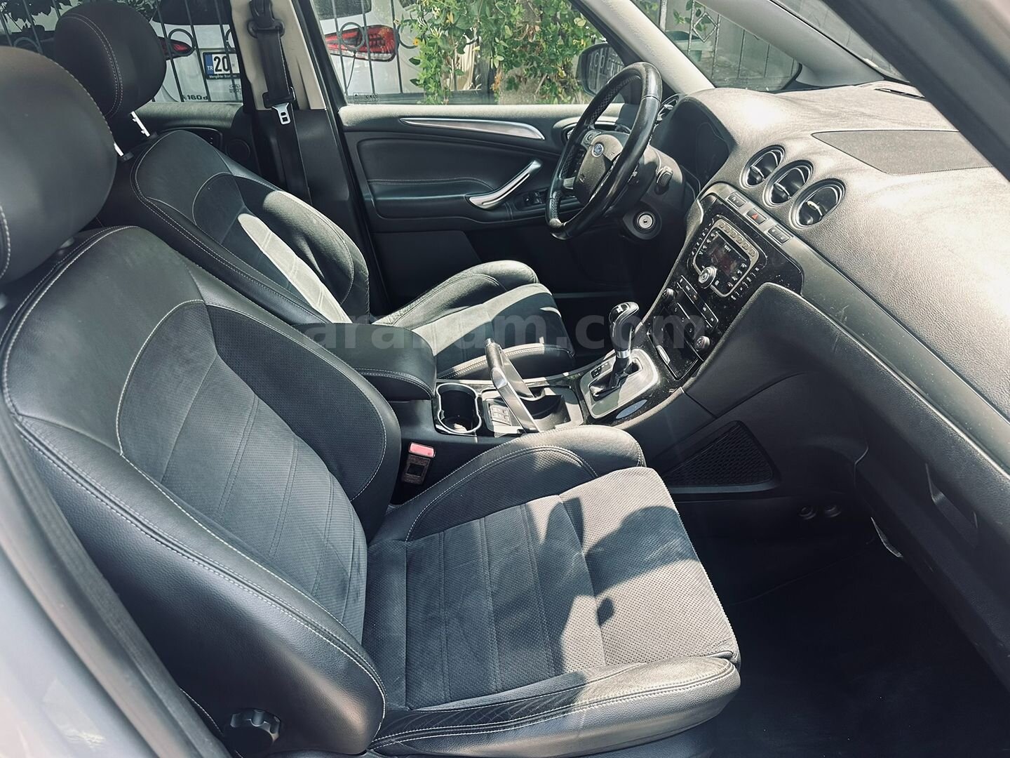 Sahibinden Ford S-Max 2.0 TDCi Titanium 2013 Model Denizli 232.000 km Gri (Gümüş) 4