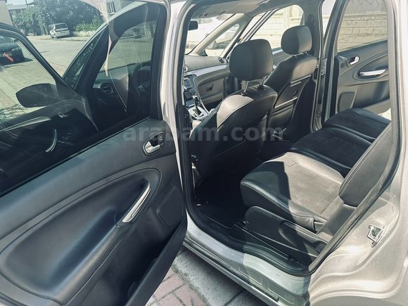 Sahibinden Ford S-Max 2.0 TDCi Titanium 2013 Model CAM TAVANLI EN DOLU PAKET