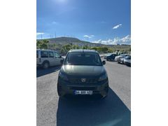 Sahibinden Peugeot Rifter 1.5 BlueHDI Allure 2025 Model