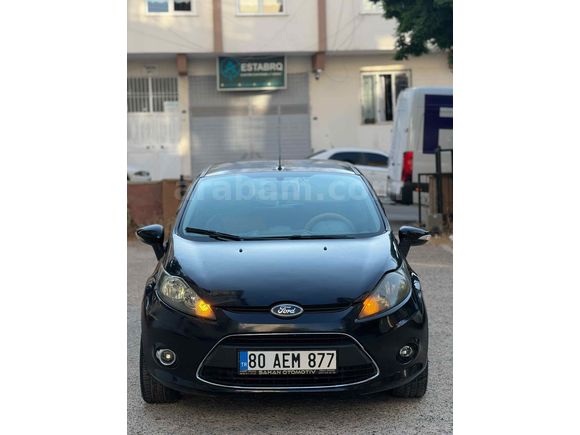 HASAR KAYDI YOK. KM ORJINAL 233 BİN 