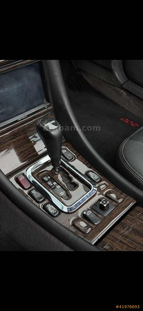 Galeriden Mercedes - Benz CLK 200 Kompressor Avantgarde 2000 Model İstanbul 328.000 km Siyah 4