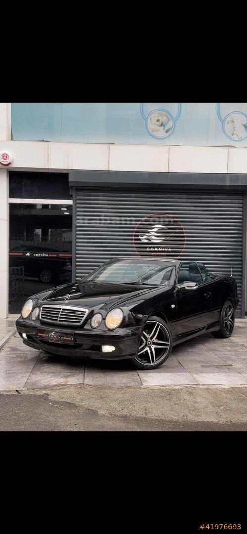 Galeriden Mercedes - Benz CLK 200 Kompressor Avantgarde 2000 Model İstanbul 328.000 km Siyah 1