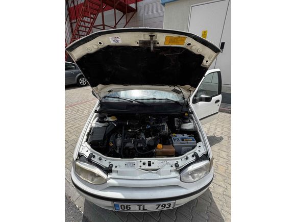 Sahibinden Fiat Palio 1.4 EL 2000 Model 