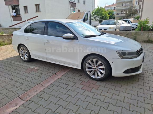 Sahibinden Volkswagen Jetta 1.2 TSi Highline 2013 Model