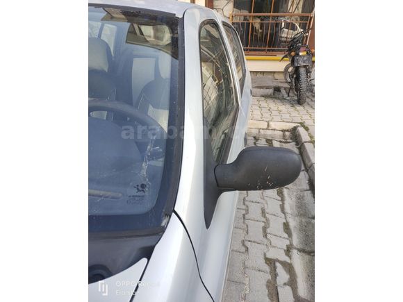 Sahibinden Renault Clio 1.4 Authentique 2003 Model