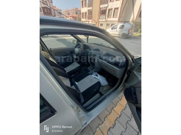 Sahibinden Renault Clio 1.4 Authentique 2003 Model