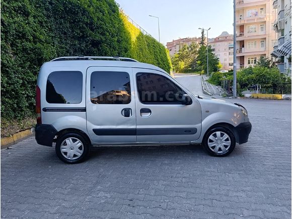 Galeriden Renault Kangoo Multix 1.5 dCi Expression 2004 Model Tokat