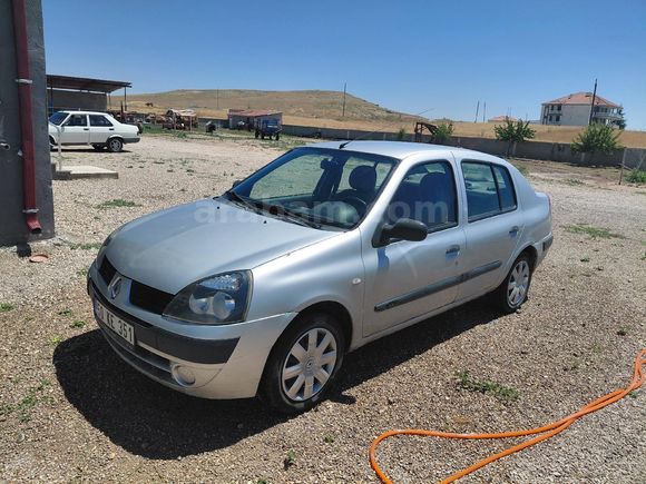 Sahibinden Renault Clio 1.4 Authentique 2005 Model