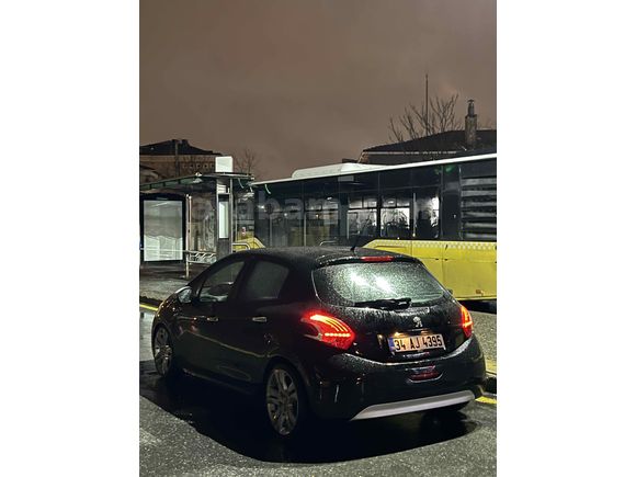 Sahibinden Peugeot 208 1.4 HDi Access 2013 Model 