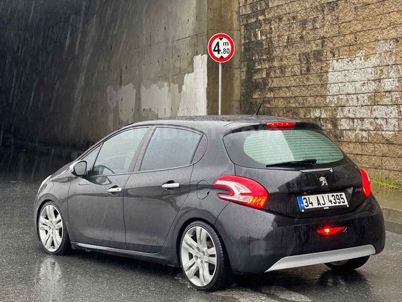 Sahibinden Peugeot 208 1.4 HDi Access 2013 Model 