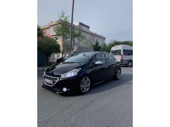 Sahibinden Peugeot 208 1.4 HDi Access 2013 Model 