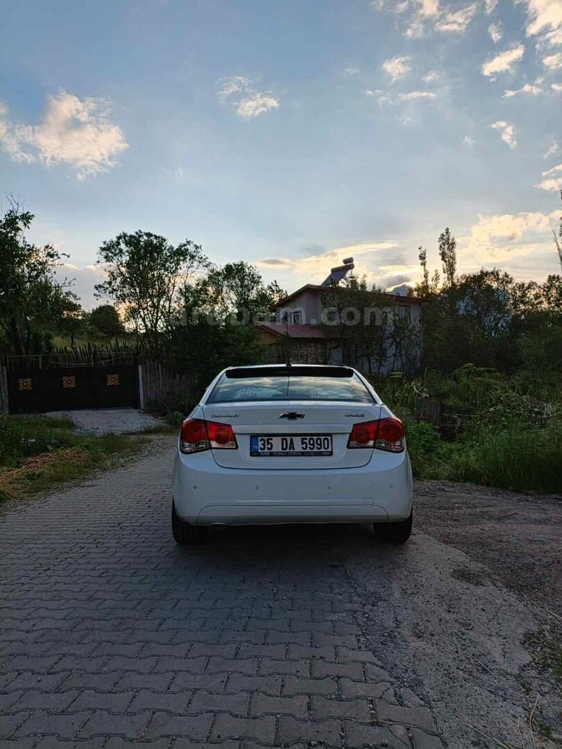 Sahibinden Chevrolet Cruze 2.0 D LT 2012 Model 3