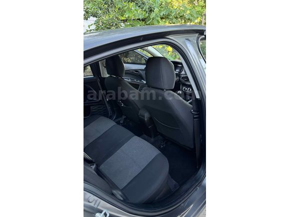 Sahibinden Fiat Egea 1.4 Fire Easy 2021 Model  125.000 km Gri