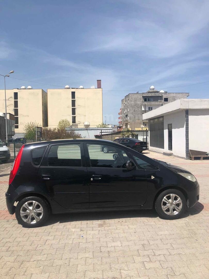 Sahibinden Mitsubishi Colt 1.3 Invite 2008 Model Aydın 208.000 km Siyah 3