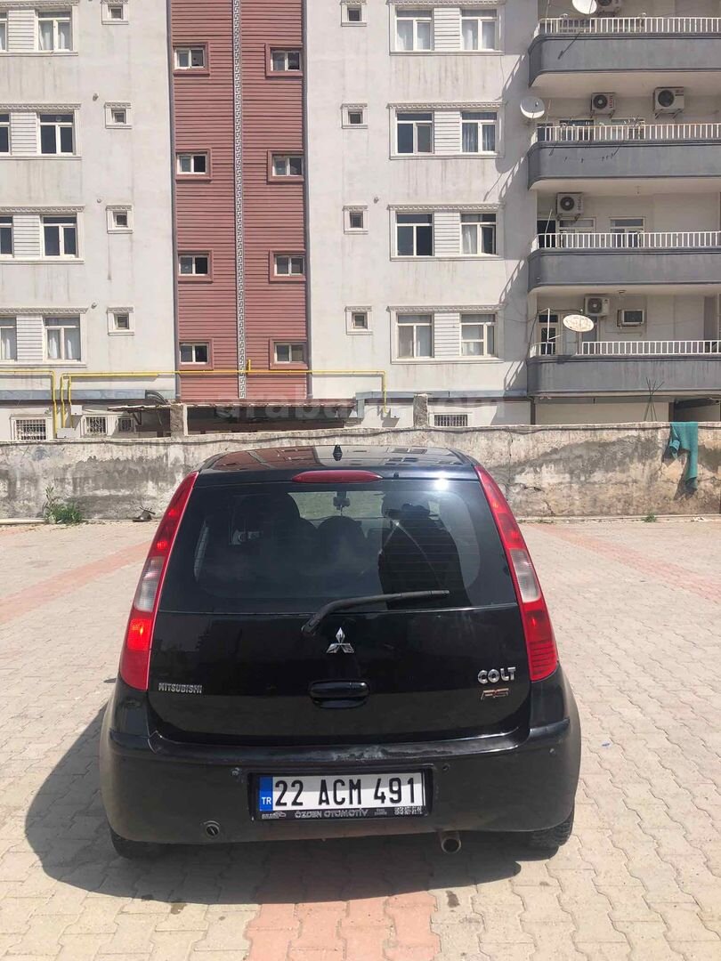 Sahibinden Mitsubishi Colt 1.3 Invite 2008 Model Aydın 208.000 km Siyah 4