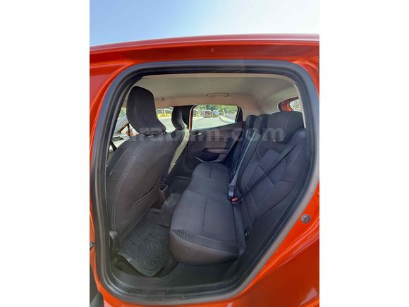 Sahibinden Renault Clio 1.0 TCe Touch 2021 Model 