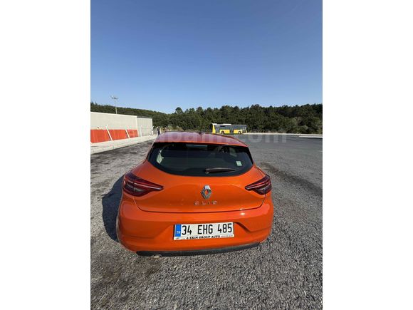 Sahibinden Renault Clio 1.0 TCe Touch 2021 Model 