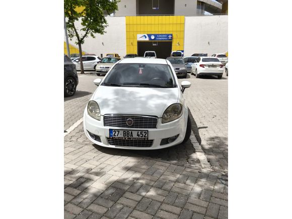 Sahibinden Fiat Linea 1.3 Multijet Active Plus 2012 Model  325.000 km Beyaz