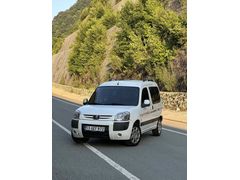 Sahibinden Peugeot Partner 2.0 HDI 2005 Model 