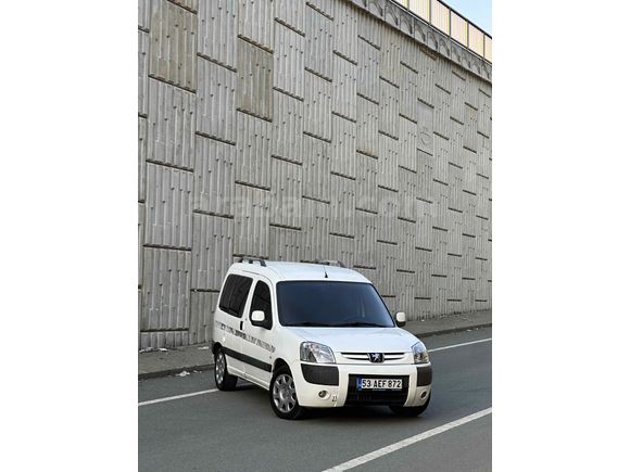 Sahibinden Peugeot Partner 2.0 HDI 2005 Model 