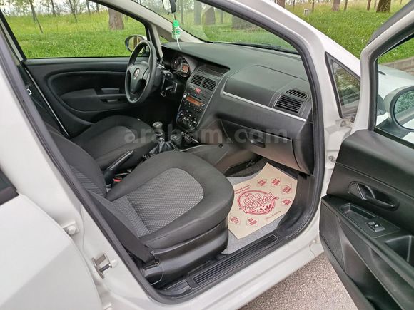 Sahibinden Fiat Linea 1.4 Fire Pop 2017 Model