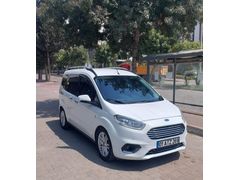 Sahibinden Ford Tourneo Courier 1.5 TDCi Titanium Plus 2020 Model