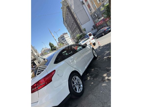 2016 MOD. 1.6 tdi 98 Bİn KmDe 