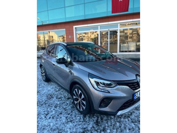 Sahibinden Renault Captur 1.3 TCe Touch Plus 2023 Model 