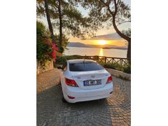 Sahibinden Hyundai Accent Blue 1.6 CRDI Mode Plus 2015 Model  222.000 km Beyaz