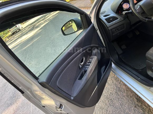 Sahibinden Renault Fluence 1.5 dCi Touch 2015 Model