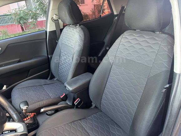 Sahibinden Kia Stonic 1.4 MPI Elegance 2022 Model 