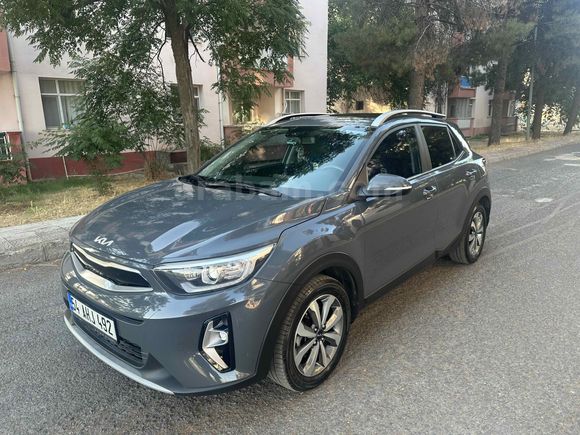 Sahibinden Kia Stonic 1.4 MPI Elegance 2022 Model 